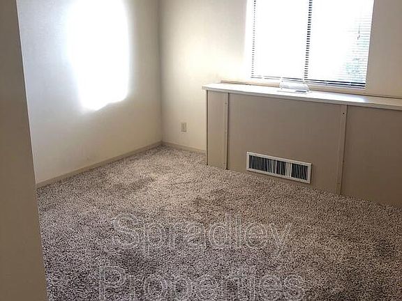 3rd image of 608 John Paul Jones Dr APT 115
