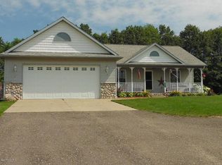 2803 Macy Ln, Hastings, MI 49058