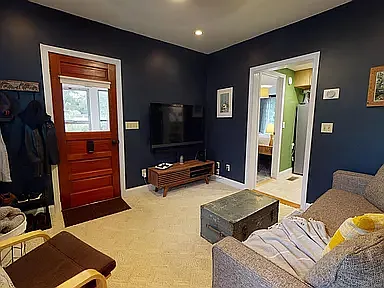 34 Academy St #A — Photo 7