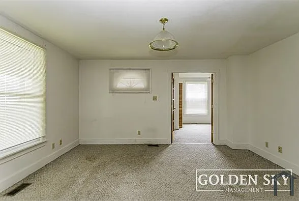 1417 W Memorial Dr #1 — Photo 16