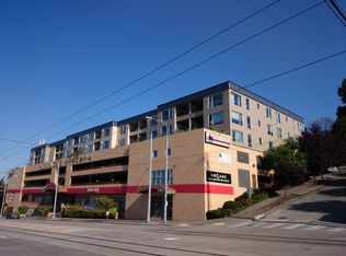 321 10th Ave S APT 501, Seattle, WA 98104