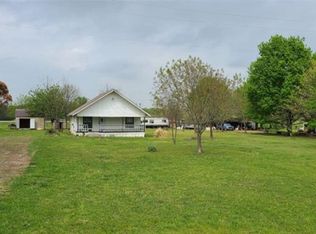 305 Fm 896, Randolph, TX 75475