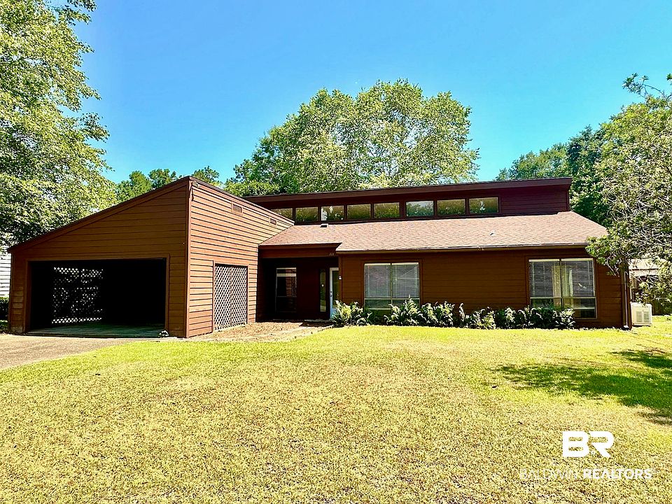 1st image of 113 Cherryhill Dr