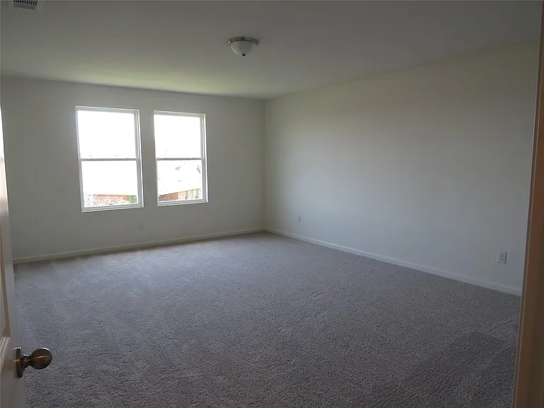 611 Delaware Ave — Photo 27