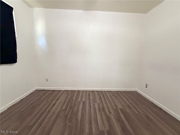 2nd image of 12716 Kadel Ave
