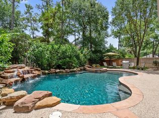 34 Driftoak Cir, Spring, TX 77381