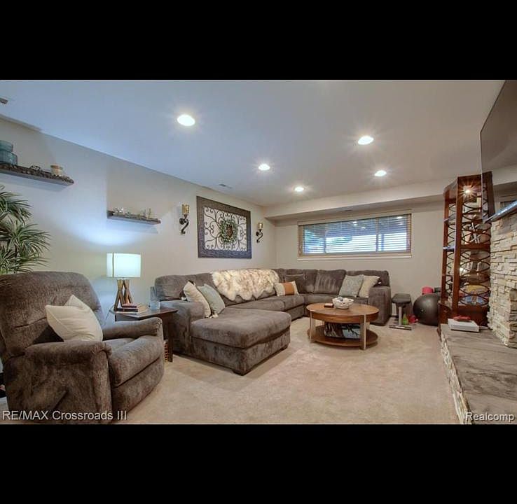42464 Somerset Ct, photo 7