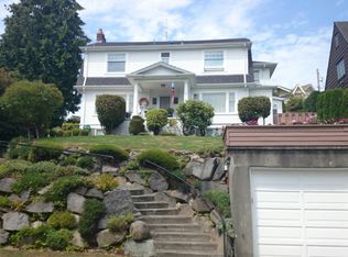 1227 Bigelow Ave N, Seattle, WA 98109