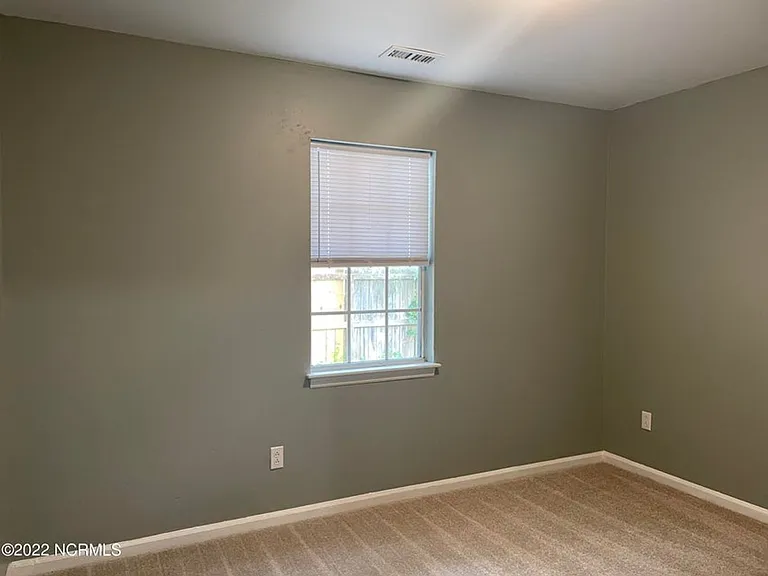3031 Foxhorn Rd — Photo 13