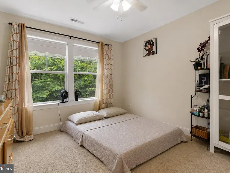 4900 Quixote Ct — Photo 15