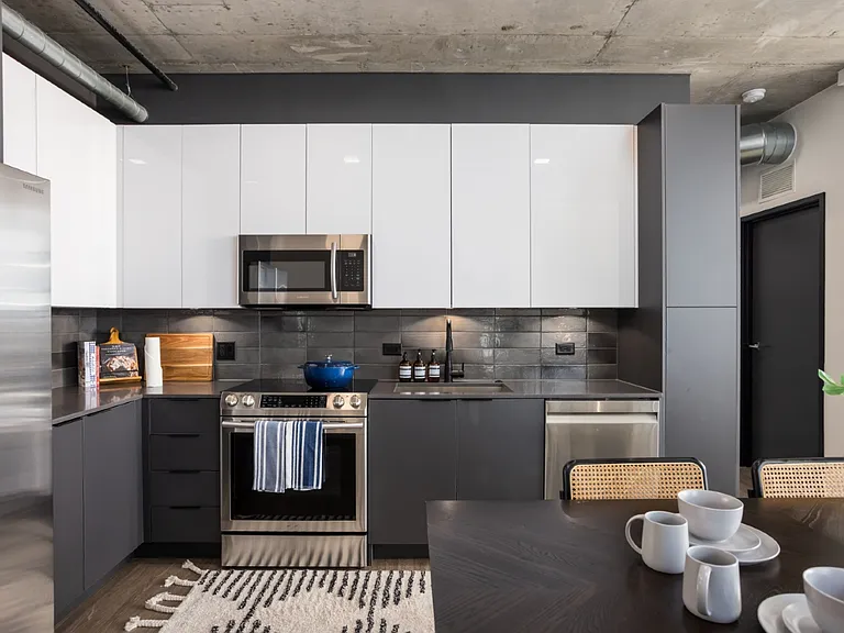 The Place at Fifth + Broadway — Photo 38