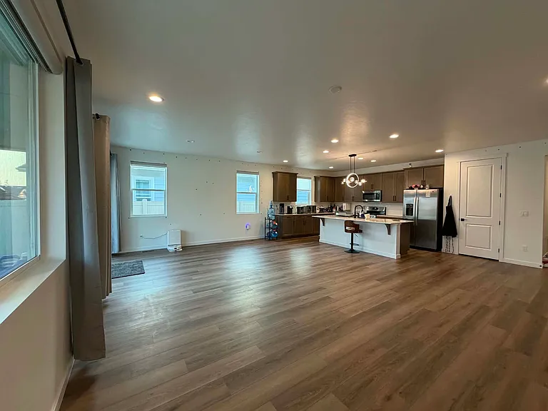 11163 W Helenium Dr — Photo 2