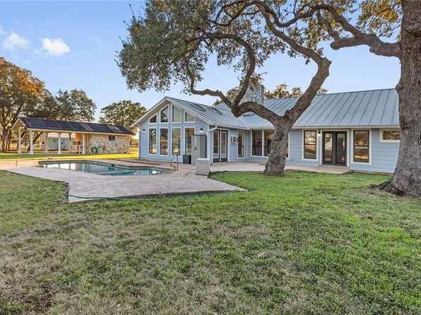 13035 Tonne Dr E, New Braunfels, TX 78132