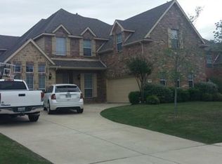 9710 Peachtree Ln, Rowlett, TX 75089