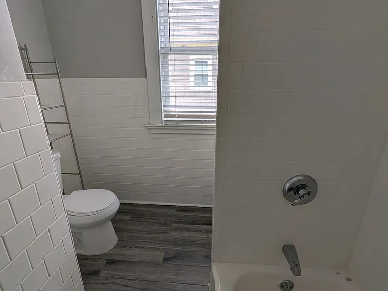 85 Hubinger St #22 — Photo 9