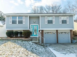 1833 Weather Stone Ln, Columbus, OH 43235