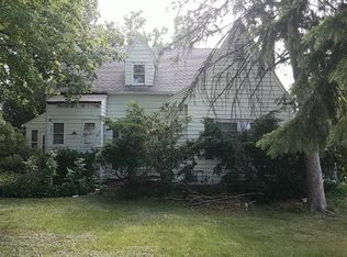 123 Lombard St, Waterloo, IA 50702