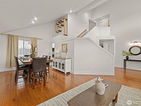 5th image of 15535 156th Court SE