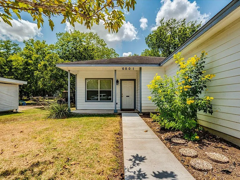 6801 Porter St — Photo 2