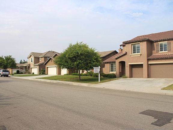 2nd image of 32373 Orange Blossom Dr