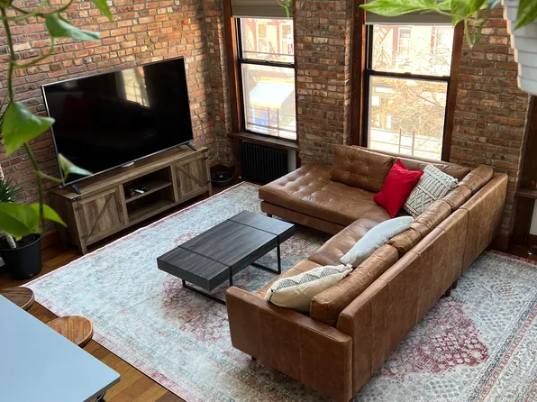 67 5th Avenue image 1 of 14