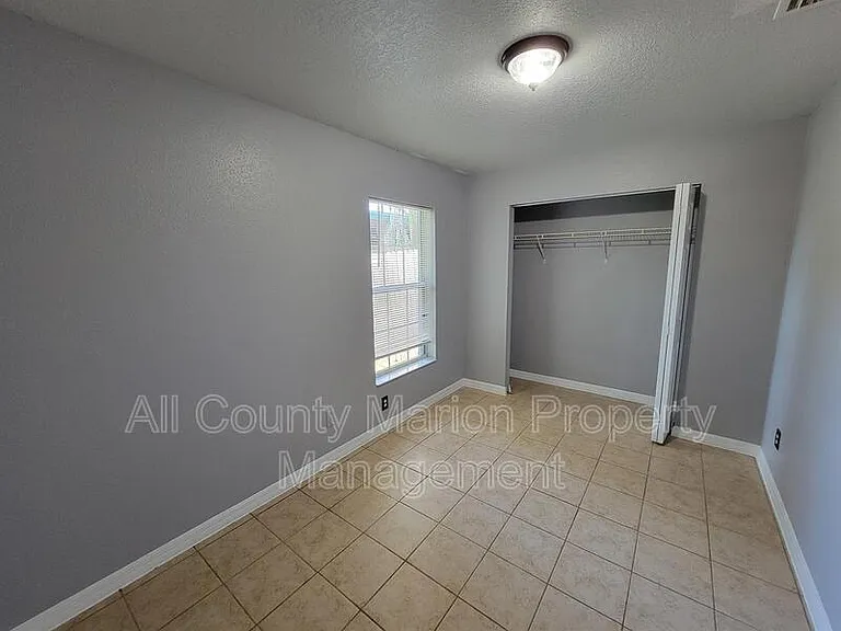 710 NE 26th St — Photo 13