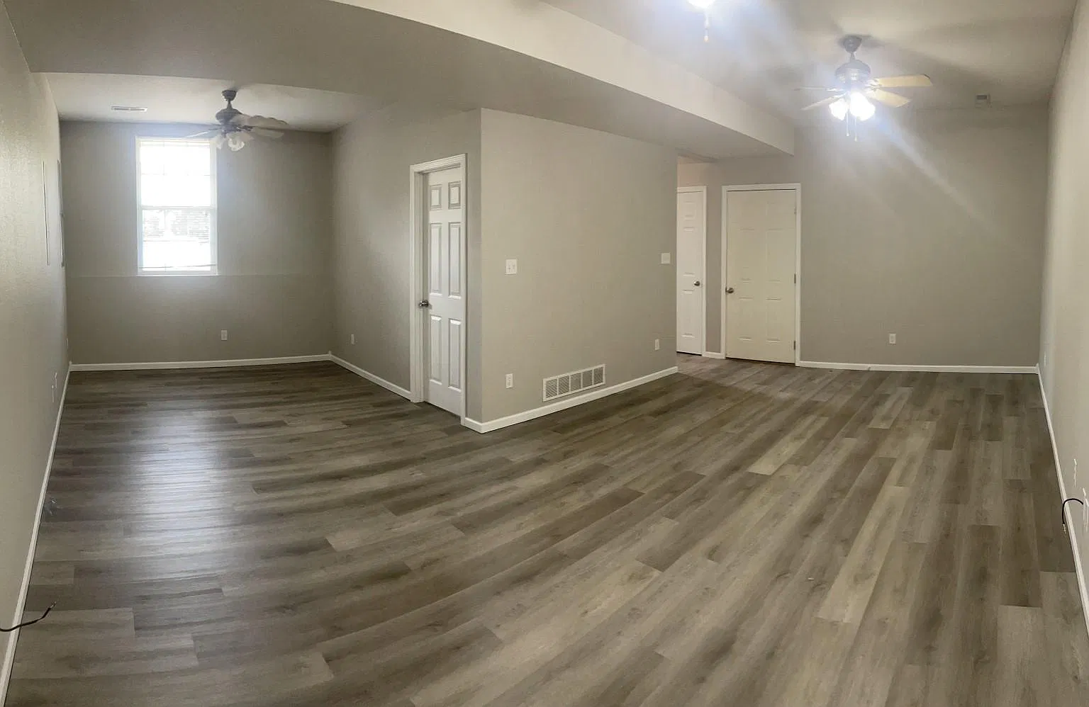 3 bed, 2100 sqft, $2,000 — Photo 2