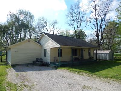 149 W Boone St, Cloverdale, IN, 46120
