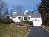 1st image of 19 Norma Ln