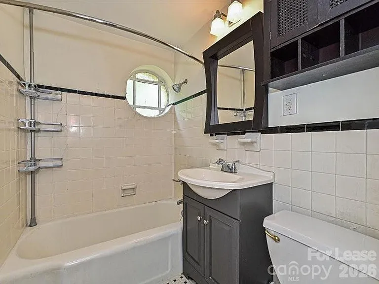 2441 Vail Ave #C4 — Photo 16