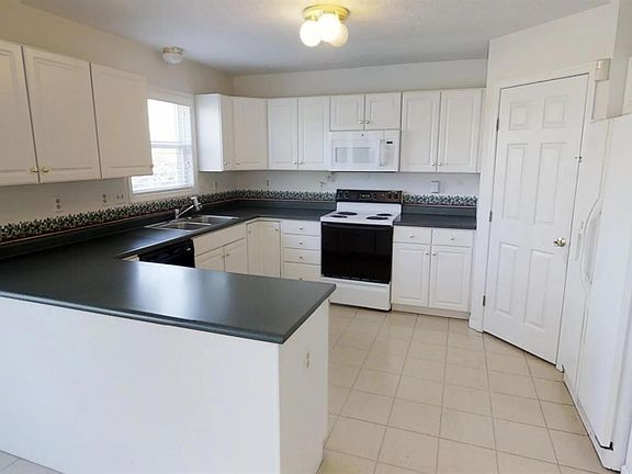 3rd image of 6425 S Snowmass Dr