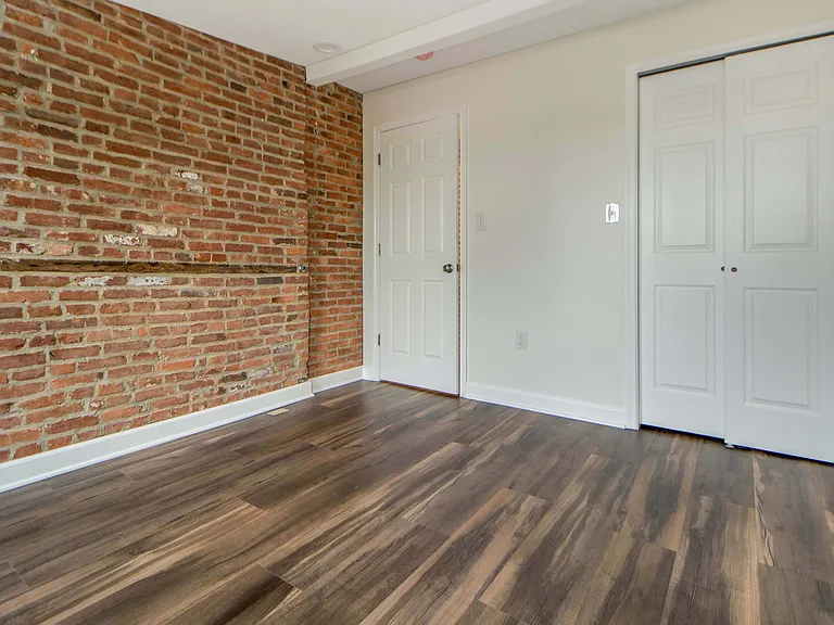 333 S Conkling St #A — Photo 16
