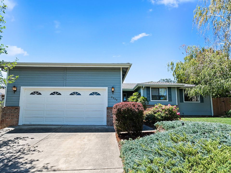 1st image of 2890 Wedgewood Ln