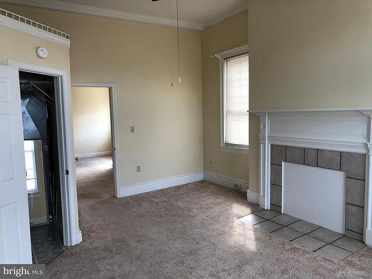 104 S Loudoun St #2 — Photo 3