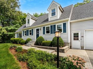 22 Williams Dr, Hudson, NH 03051