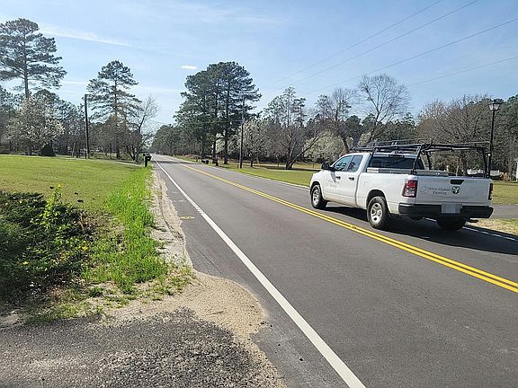 4th image of 203 Sherwood Dr