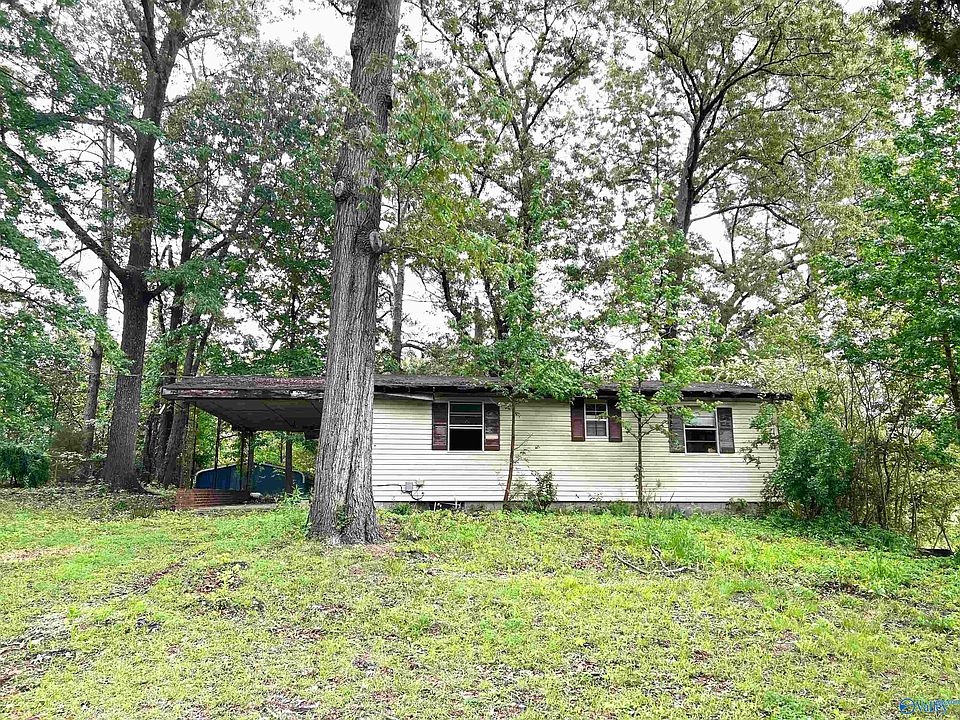 2nd image of 1799 Willow Ln