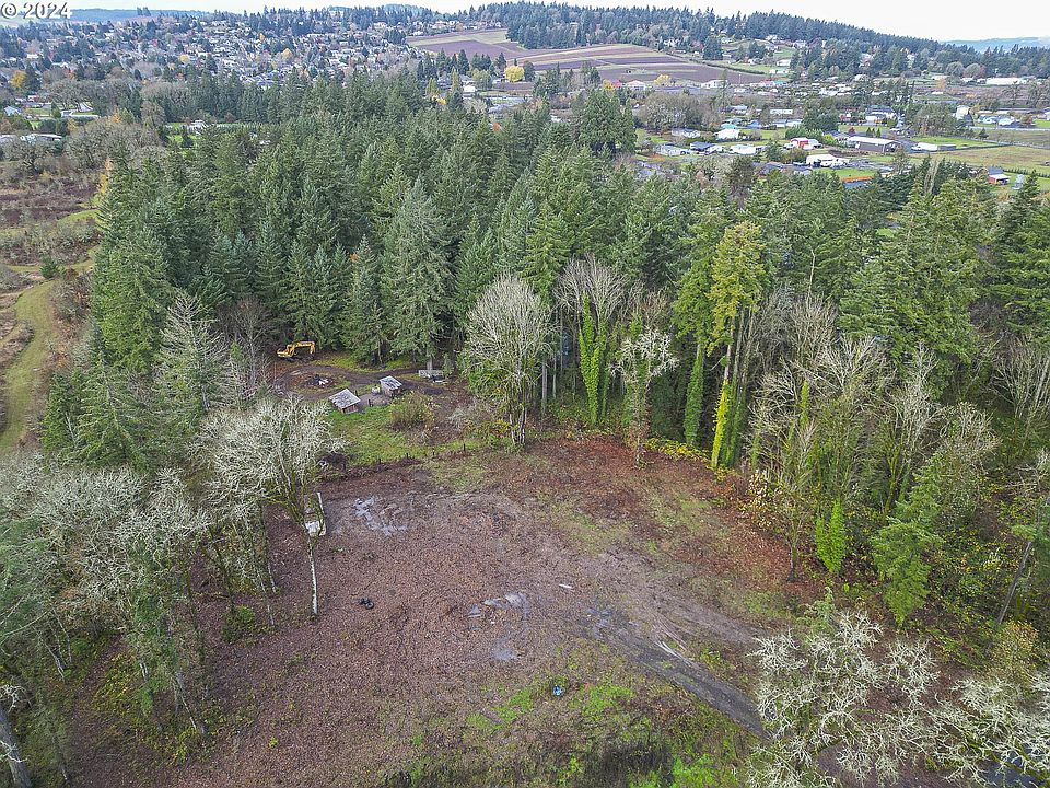1st image of 23550 NE Vangie Ln