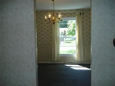 5th image of 4319 Forest Hill Dr