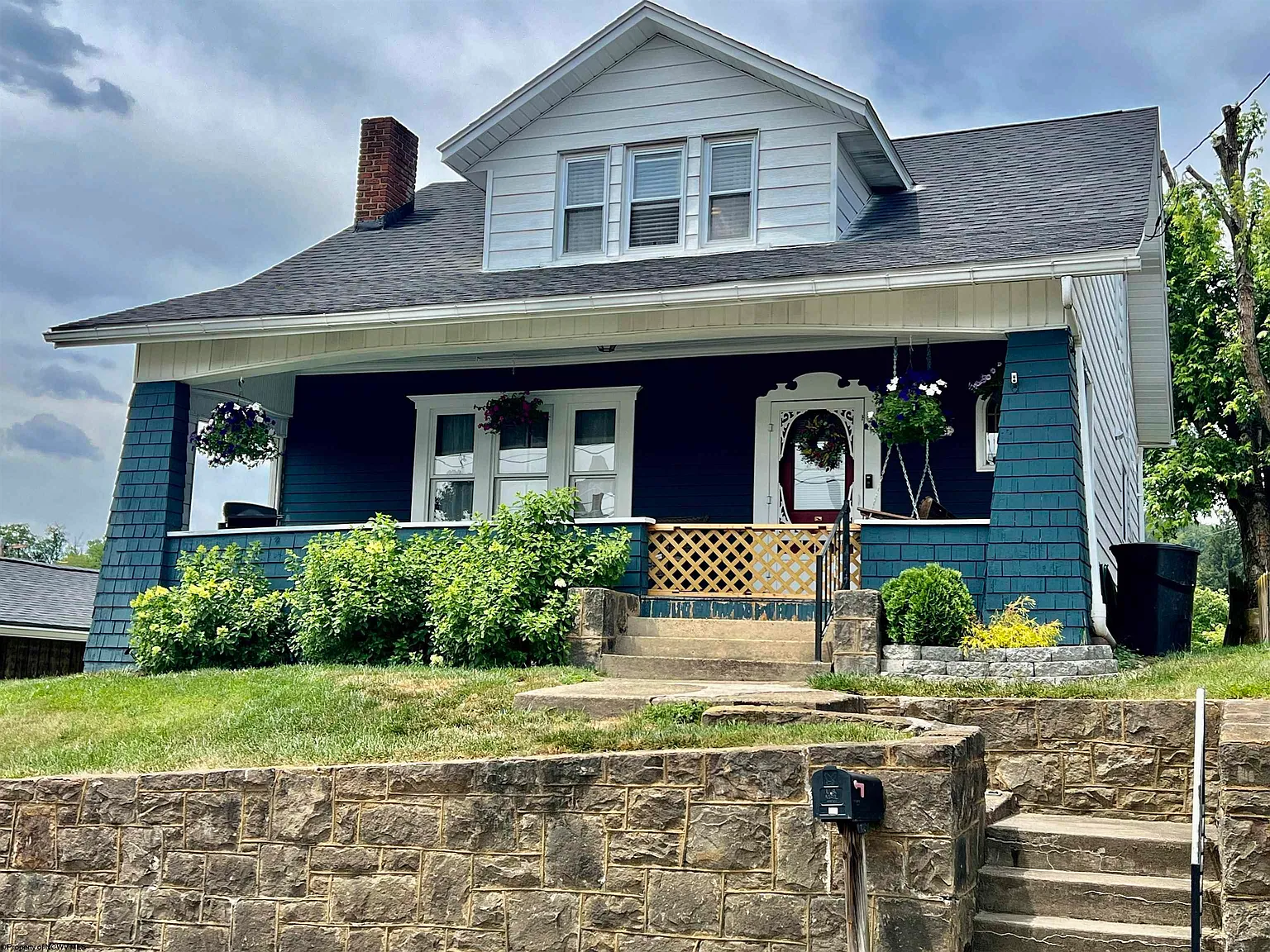 106 Bellview Ave photo 1