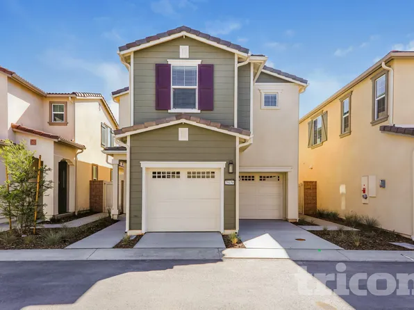 29456 White Ash Ct, Winchester, CA 92596