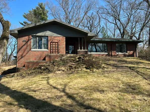 2702 Belle Plaine Trl, Long Beach, IN 46360
