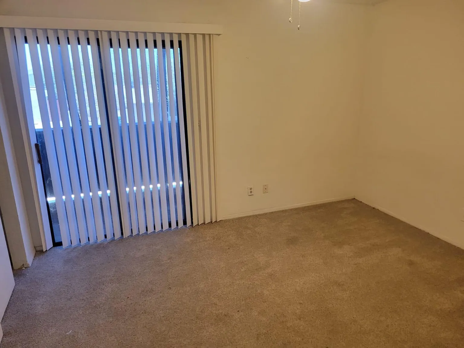 2 bed, 2.5 bath, 1050 sqft, $1,650 — Photo 4