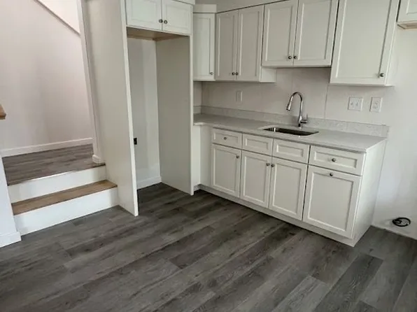 3-5 Mill St