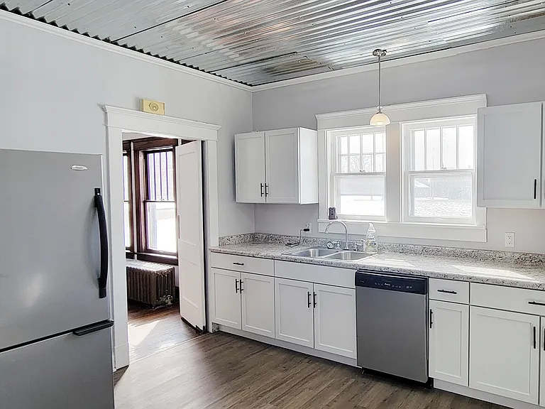 343 E Water St #1 — Photo 3