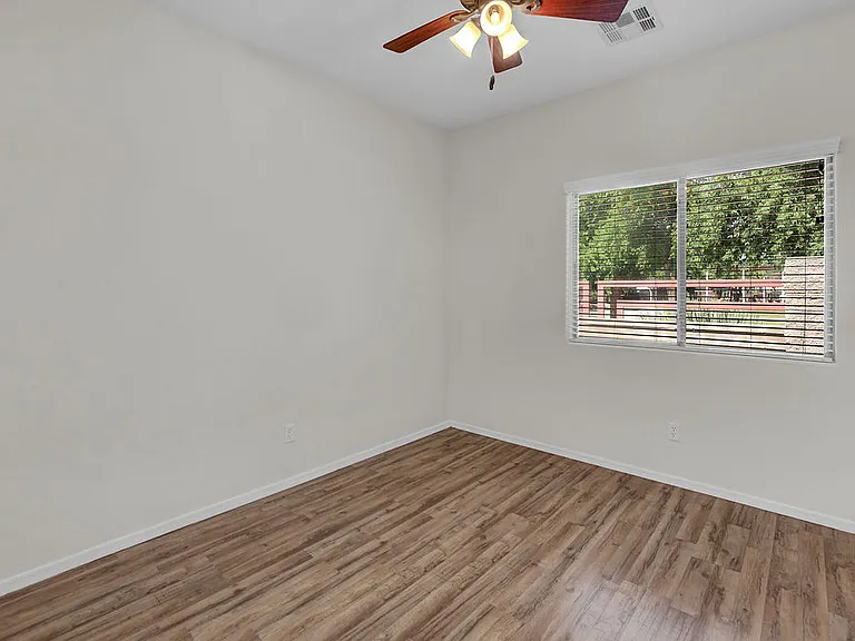 18631 E Swan Dr — Photo 19