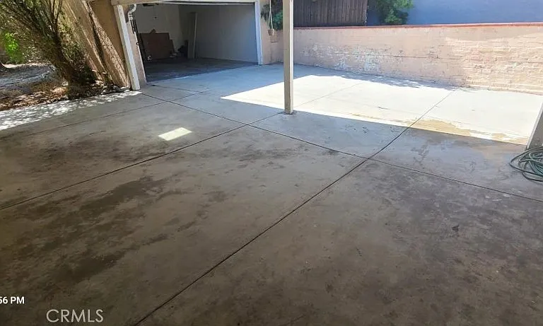 2403 N Lamer St — Photo 11