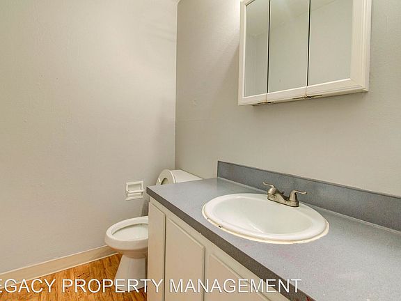 4th image of 17025 SE Powell Blvd #17109