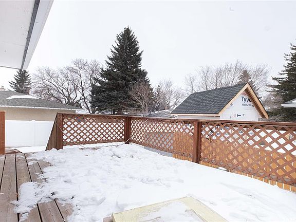 3rd image of 263 Fairview ROAD