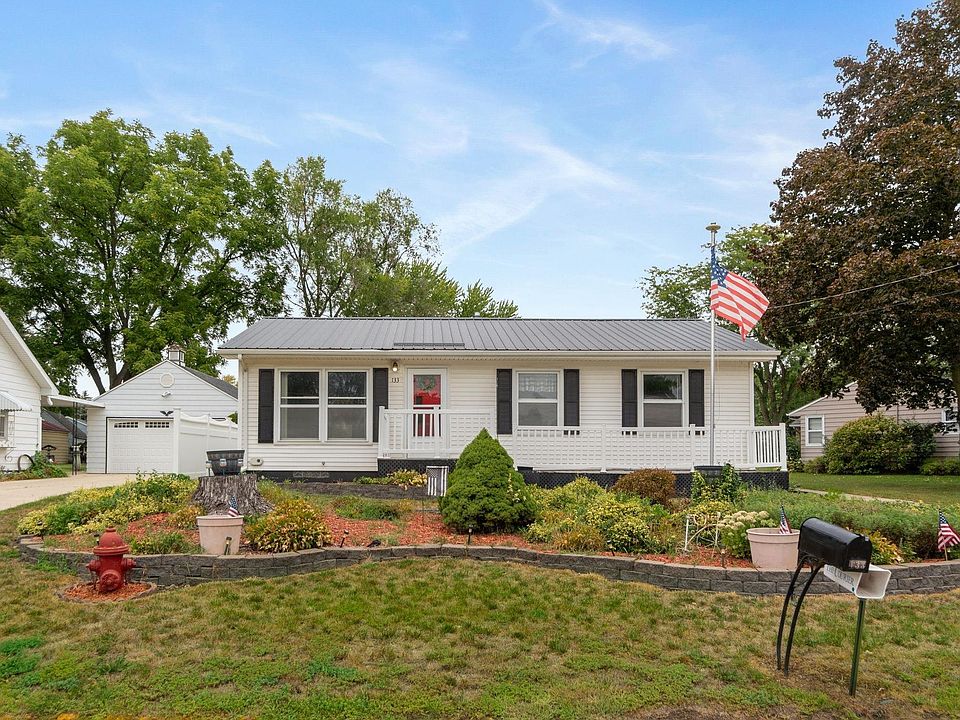 1st image of 133 Thomas Ave